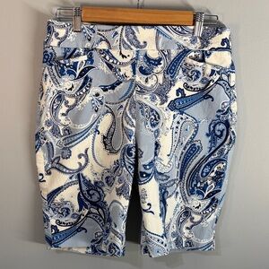 Chico's bermuda Patterned paisley coastal Shorts women’s size 10 Chico’s so 1.5